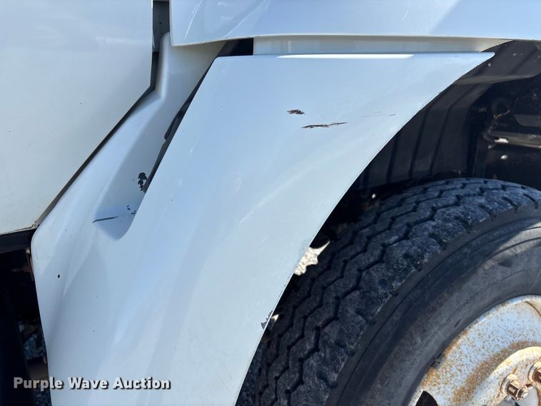 image for item FG2697 2005 International 7300 dump truck