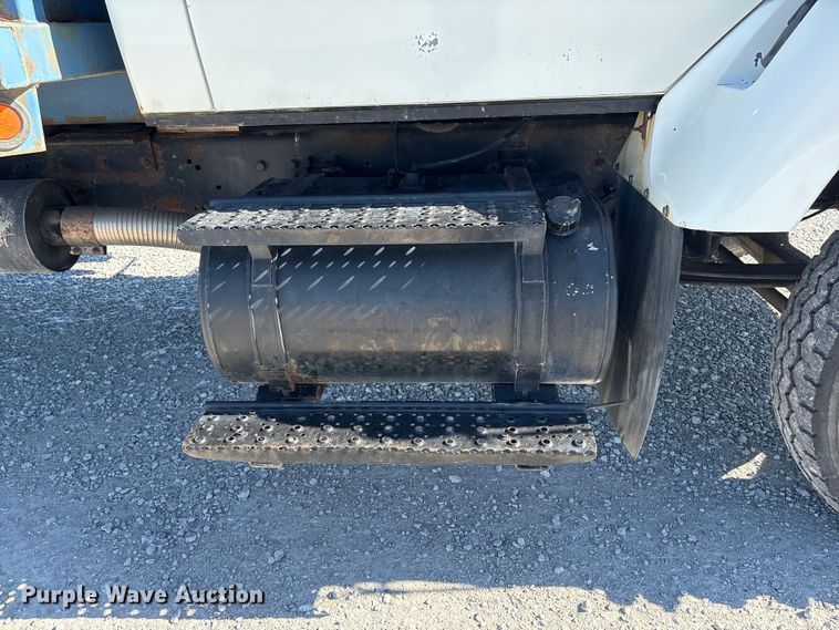 image for item FG2697 2005 International 7300 dump truck