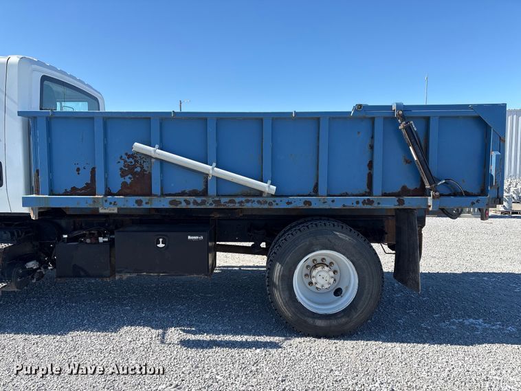 image for item FG2697 2005 International 7300 dump truck