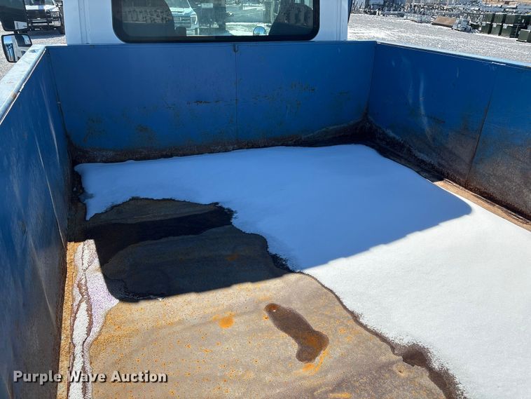 image for item FG2697 2005 International 7300 dump truck