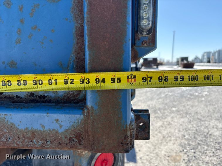 image for item FG2697 2005 International 7300 dump truck