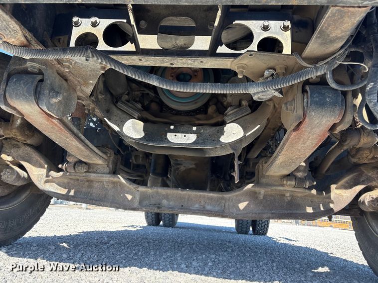 image for item FG2697 2005 International 7300 dump truck