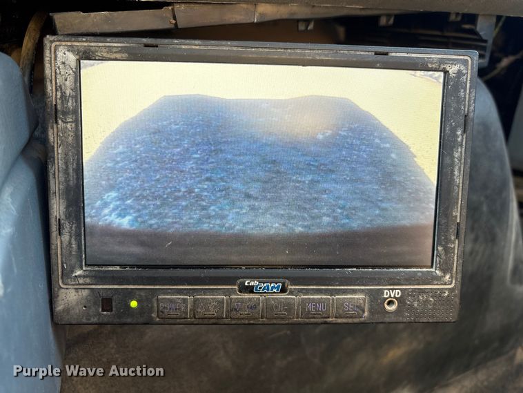 image for item FG2697 2005 International 7300 dump truck