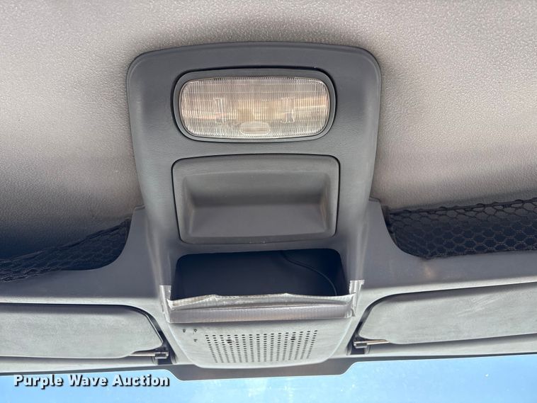 image for item FG2697 2005 International 7300 dump truck