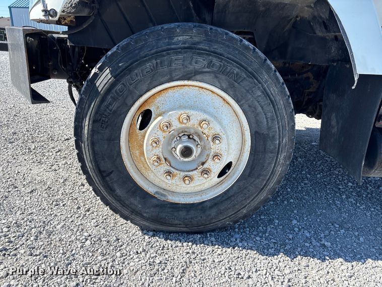 image for item FG2697 2005 International 7300 dump truck