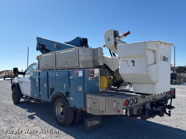 image for item FG2698 2016 RAM 5500HD bucket truck