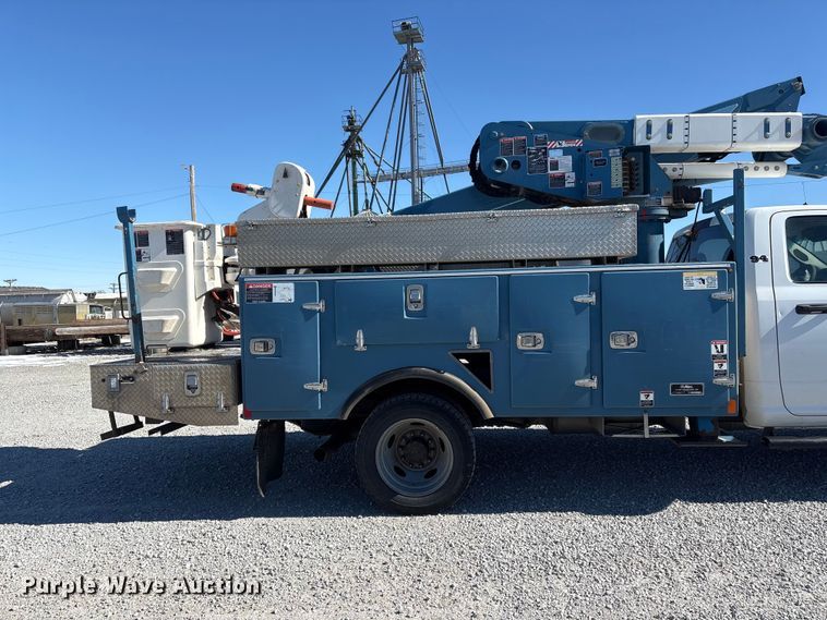 image for item FG2698 2016 RAM 5500HD bucket truck