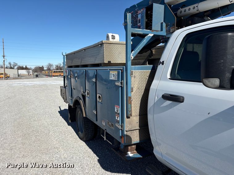 image for item FG2698 2016 RAM 5500HD bucket truck