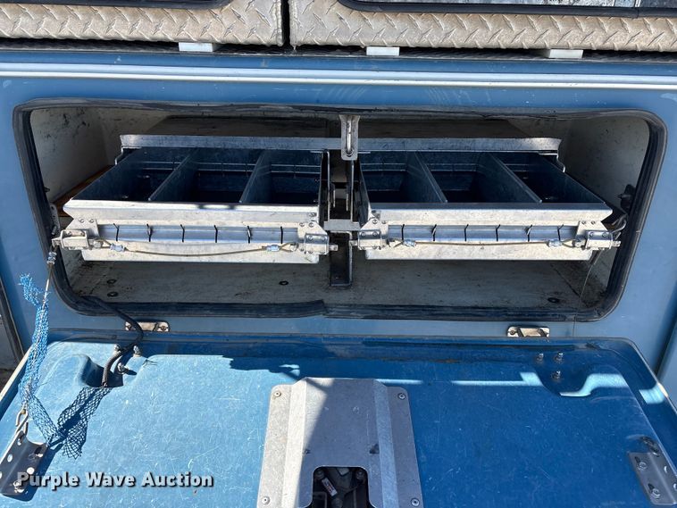 image for item FG2698 2016 RAM 5500HD bucket truck