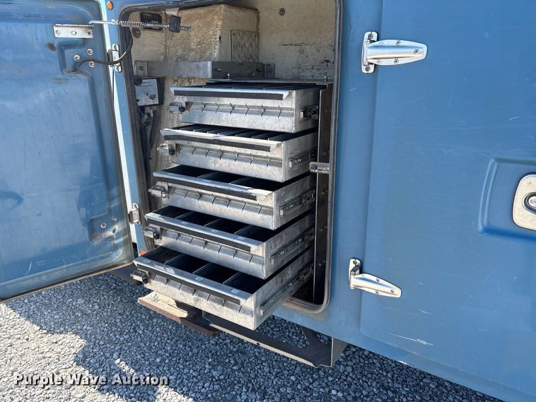 image for item FG2698 2016 RAM 5500HD bucket truck