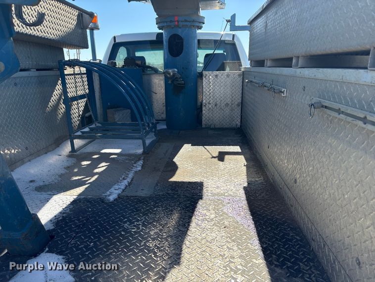 image for item FG2698 2016 RAM 5500HD bucket truck