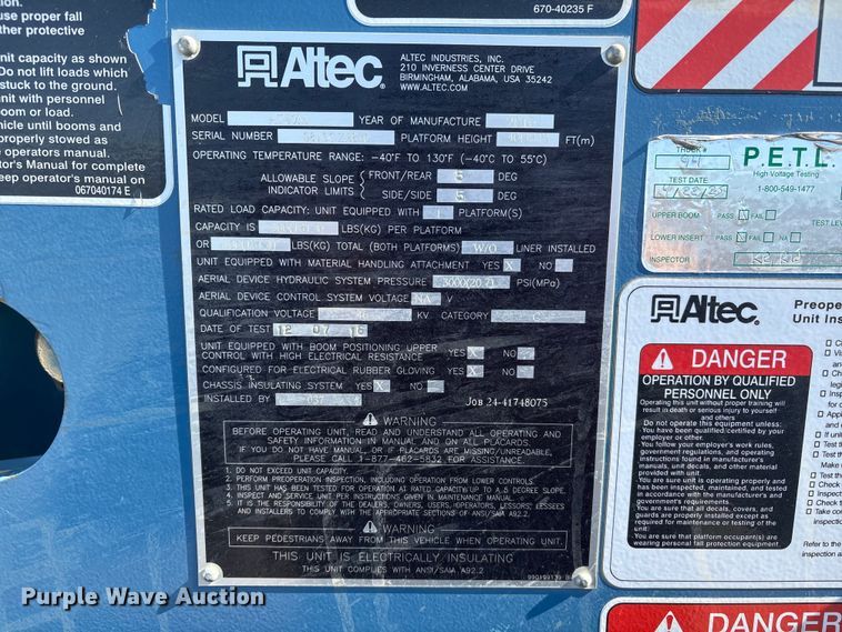 image for item FG2698 2016 RAM 5500HD bucket truck