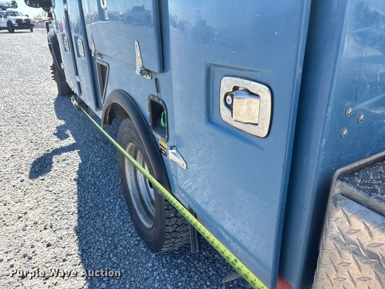 image for item FG2698 2016 RAM 5500HD bucket truck