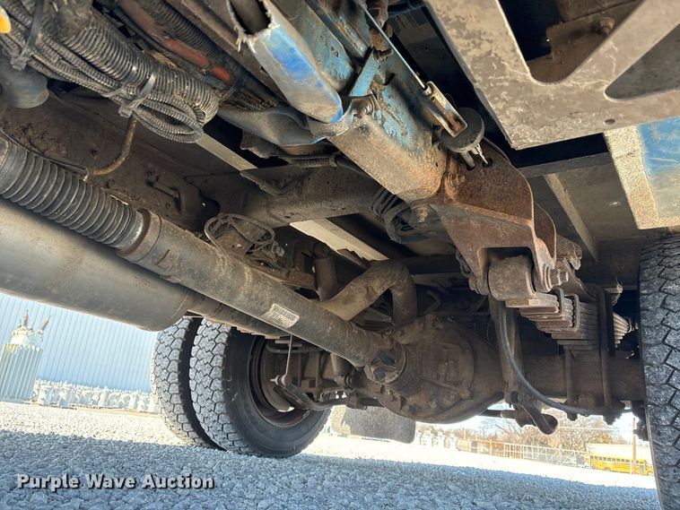 image for item FG2698 2016 RAM 5500HD bucket truck