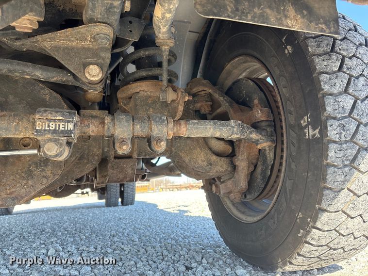 image for item FG2698 2016 RAM 5500HD bucket truck