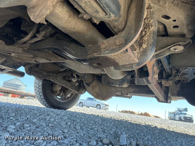 image for item FG2698 2016 RAM 5500HD bucket truck