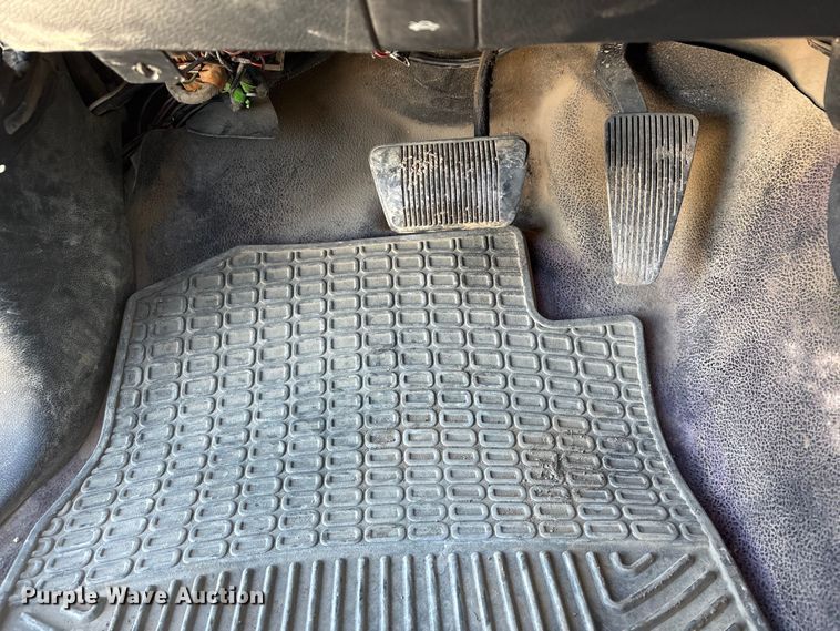 image for item FG2698 2016 RAM 5500HD bucket truck