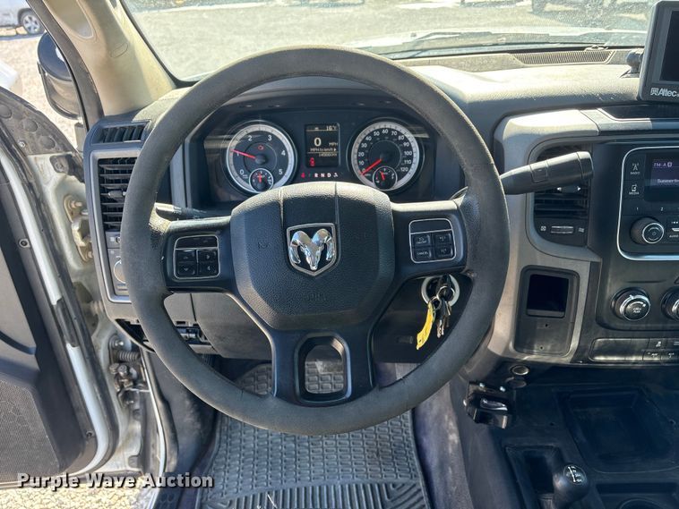 image for item FG2698 2016 RAM 5500HD bucket truck