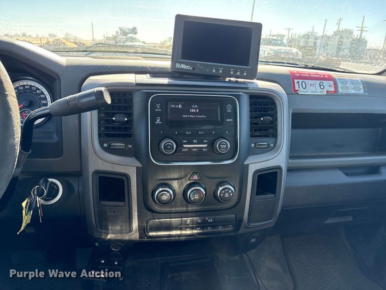 image for item FG2698 2016 RAM 5500HD bucket truck