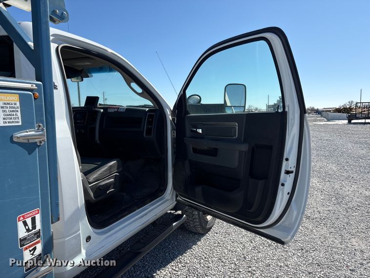 image for item FG2698 2016 RAM 5500HD bucket truck