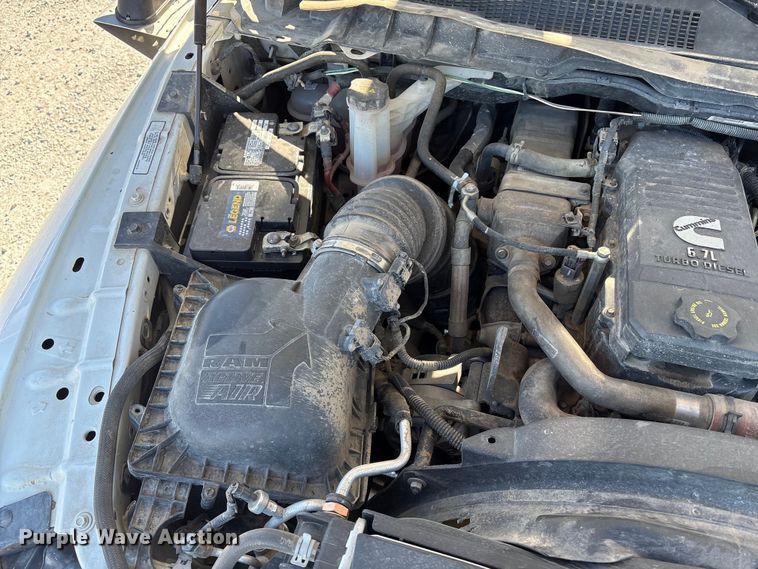 image for item FG2698 2016 RAM 5500HD bucket truck