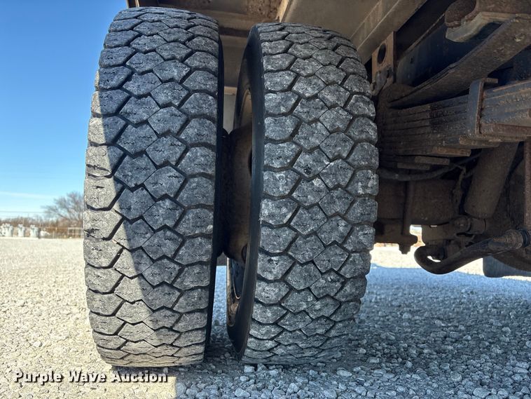 image for item FG2698 2016 RAM 5500HD bucket truck