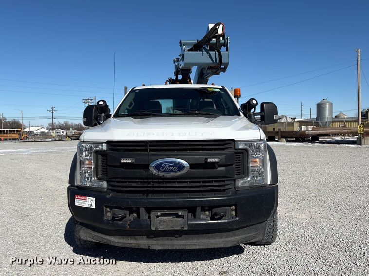 image for item FG2699 2017 Ford F550 Super Duty XL bucket truck