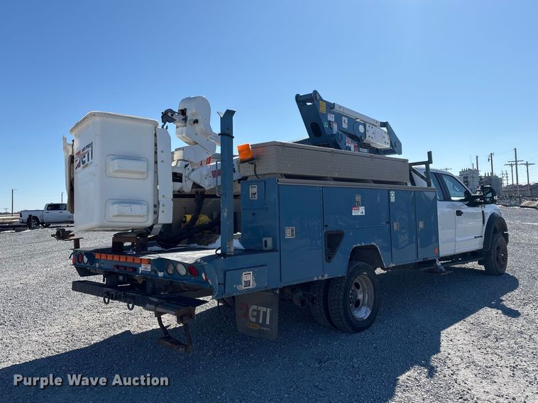 image for item FG2699 2017 Ford F550 Super Duty XL bucket truck