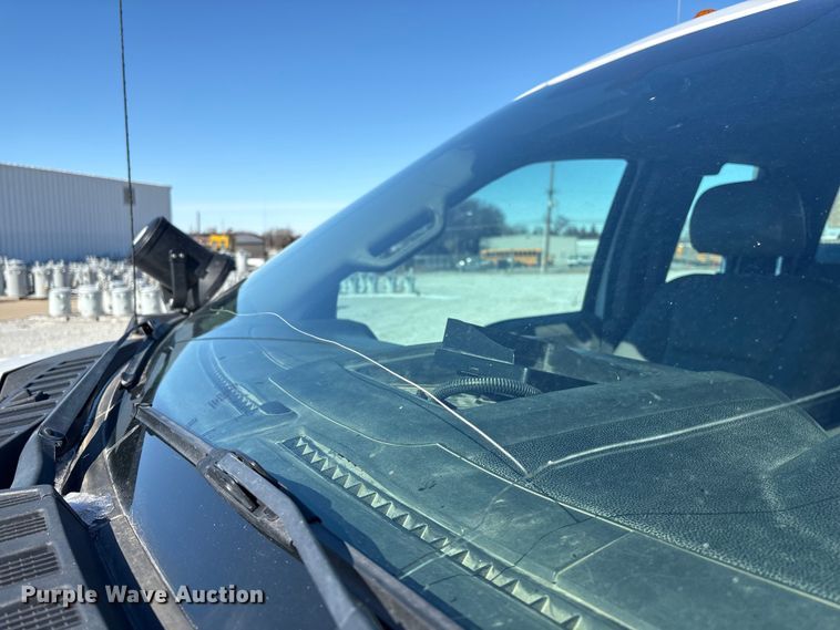 image for item FG2699 2017 Ford F550 Super Duty XL bucket truck