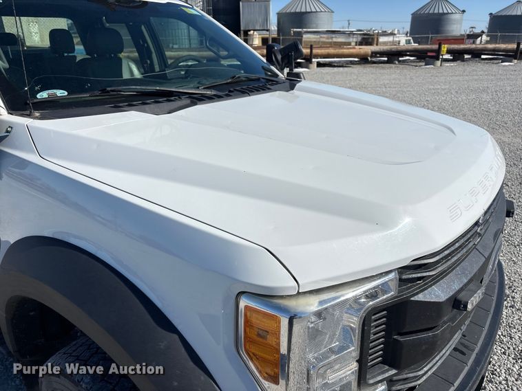 image for item FG2699 2017 Ford F550 Super Duty XL bucket truck