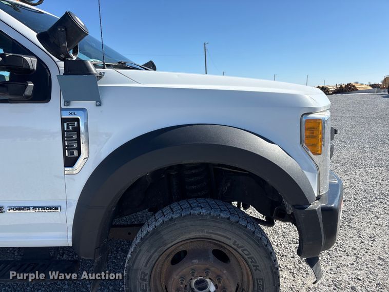 image for item FG2699 2017 Ford F550 Super Duty XL bucket truck