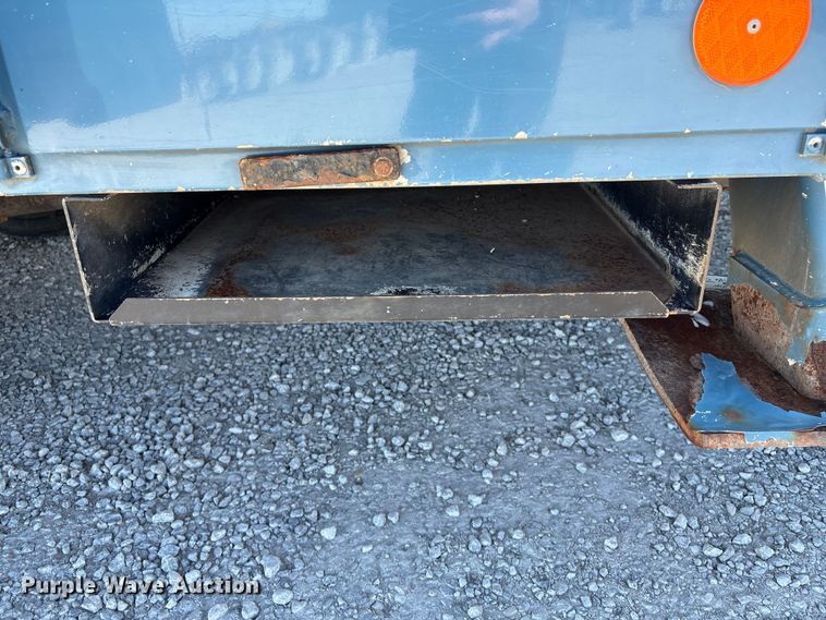 image for item FG2699 2017 Ford F550 Super Duty XL bucket truck