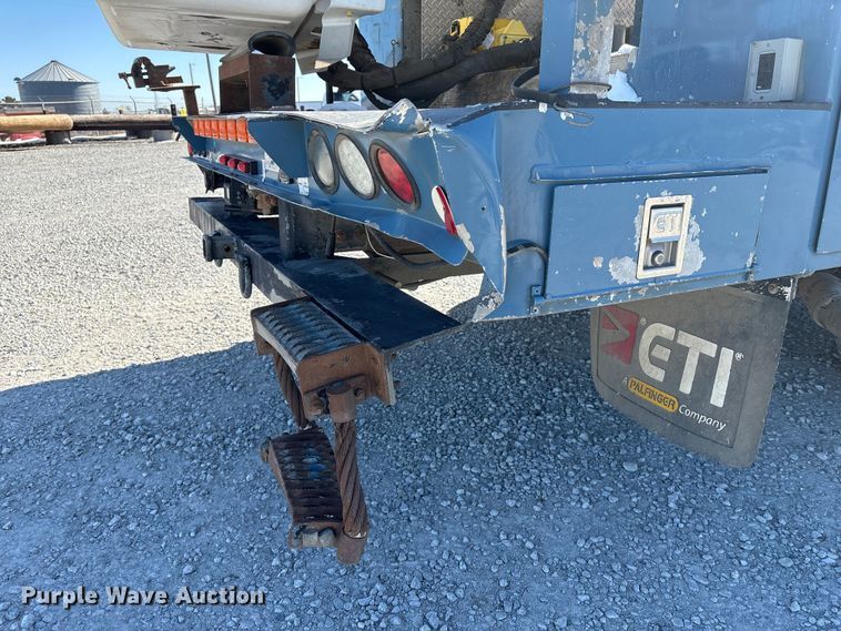 image for item FG2699 2017 Ford F550 Super Duty XL bucket truck