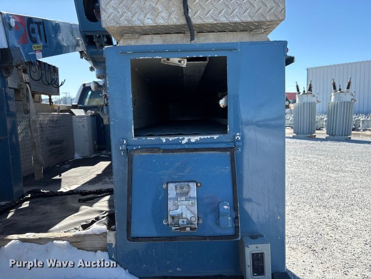 image for item FG2699 2017 Ford F550 Super Duty XL bucket truck