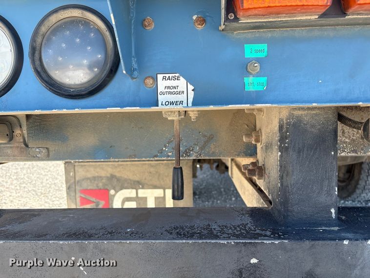 image for item FG2699 2017 Ford F550 Super Duty XL bucket truck