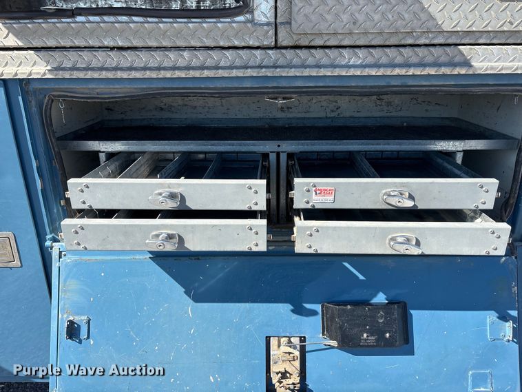 image for item FG2699 2017 Ford F550 Super Duty XL bucket truck