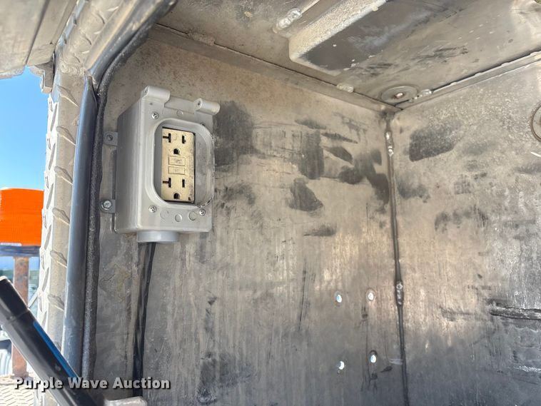 image for item FG2699 2017 Ford F550 Super Duty XL bucket truck