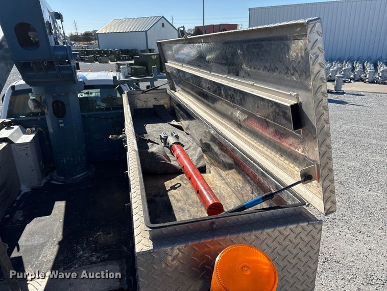 image for item FG2699 2017 Ford F550 Super Duty XL bucket truck