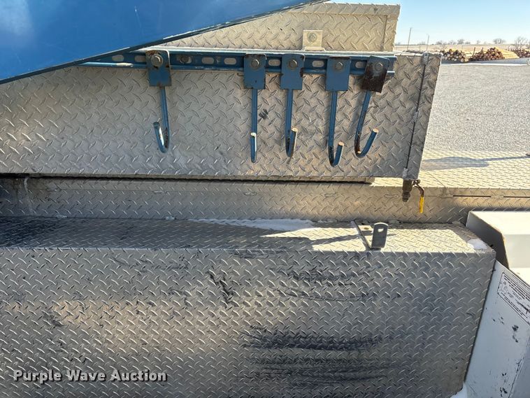 image for item FG2699 2017 Ford F550 Super Duty XL bucket truck