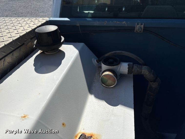 image for item FG2699 2017 Ford F550 Super Duty XL bucket truck