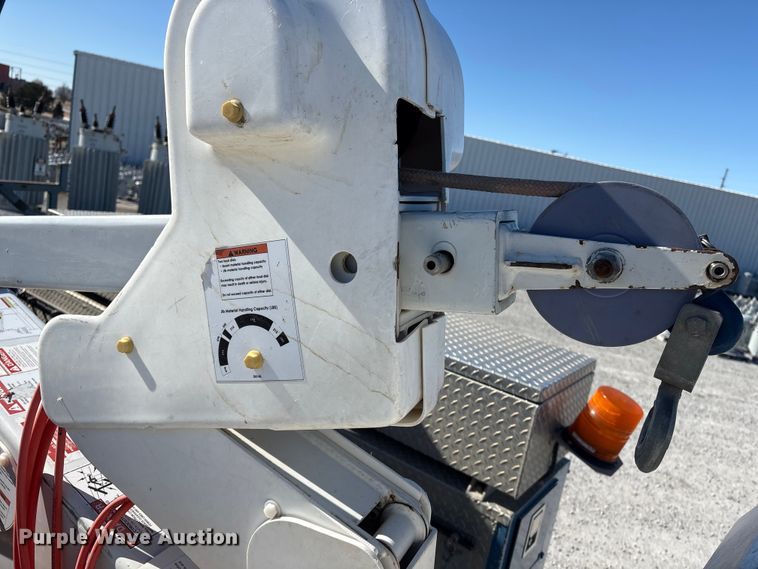 image for item FG2699 2017 Ford F550 Super Duty XL bucket truck