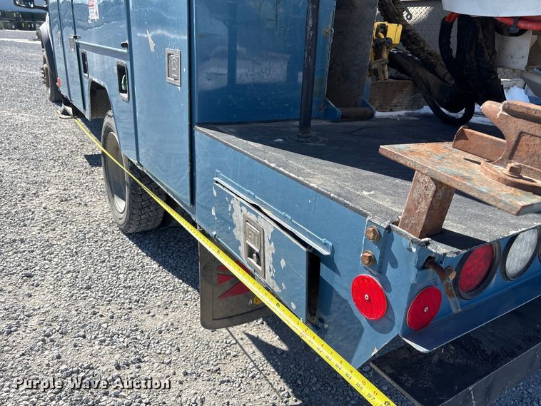 image for item FG2699 2017 Ford F550 Super Duty XL bucket truck