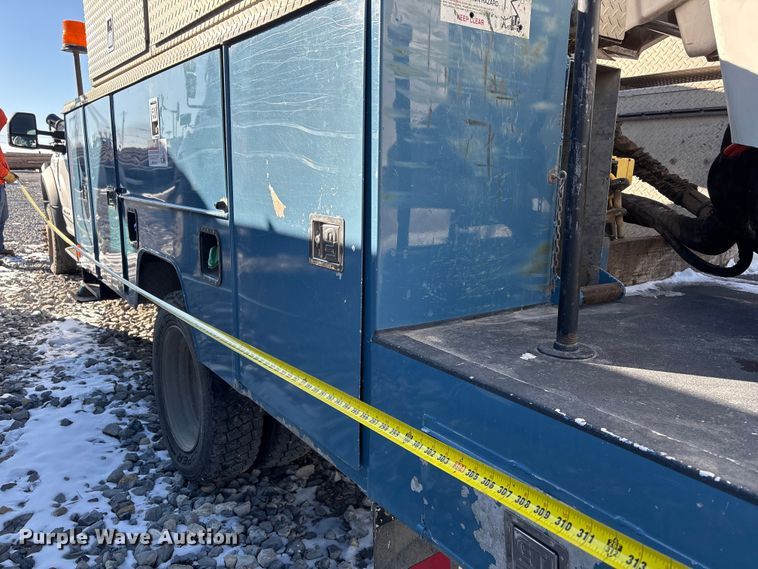 image for item FG2699 2017 Ford F550 Super Duty XL bucket truck