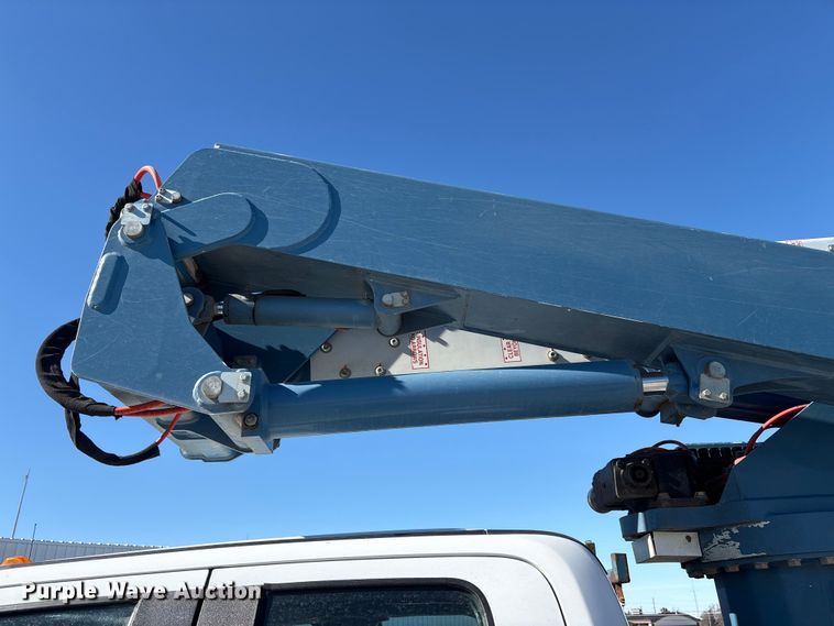 image for item FG2699 2017 Ford F550 Super Duty XL bucket truck