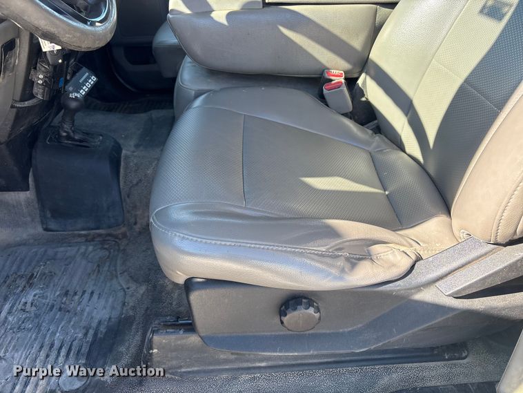 image for item FG2699 2017 Ford F550 Super Duty XL bucket truck