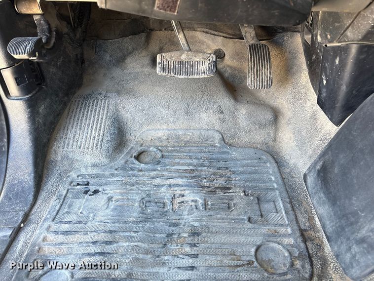 image for item FG2699 2017 Ford F550 Super Duty XL bucket truck