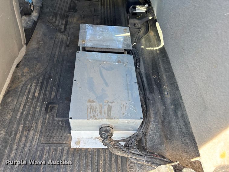 image for item FG2699 2017 Ford F550 Super Duty XL bucket truck