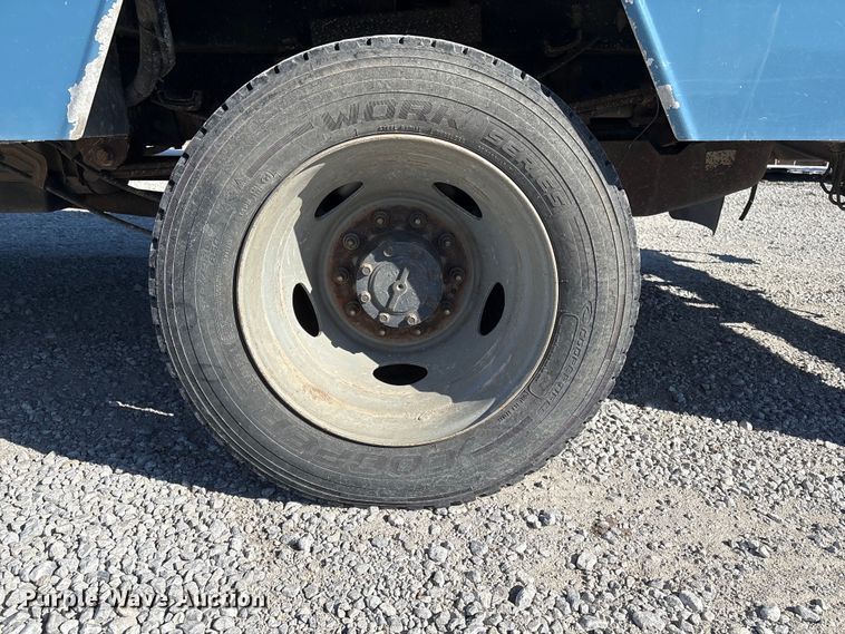 image for item FG2699 2017 Ford F550 Super Duty XL bucket truck