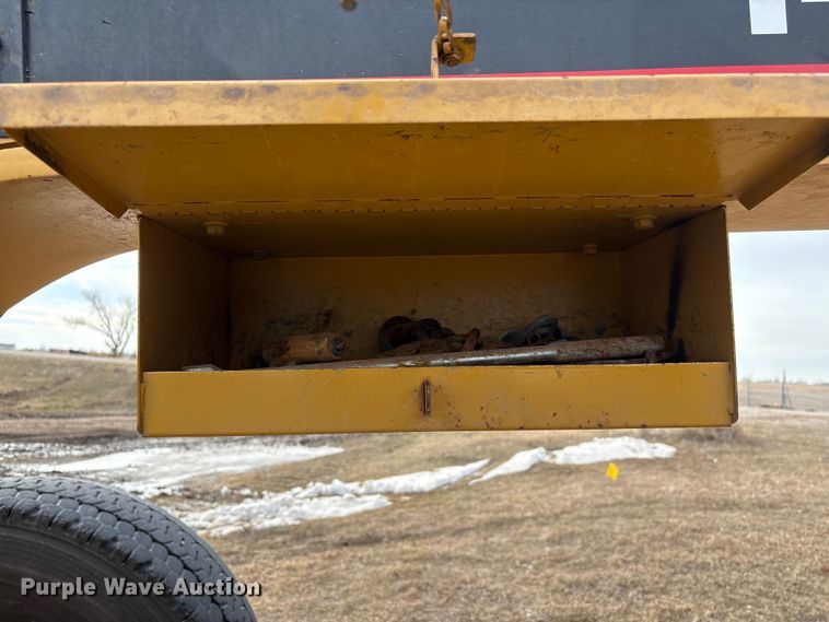 image for item FG2707 2000 Caterpillar 140H motor grader