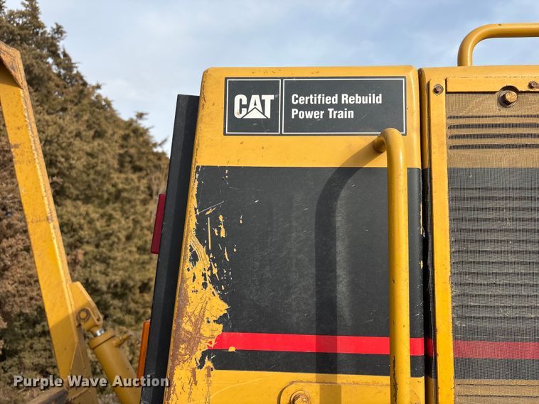 image for item FG2707 2000 Caterpillar 140H motor grader